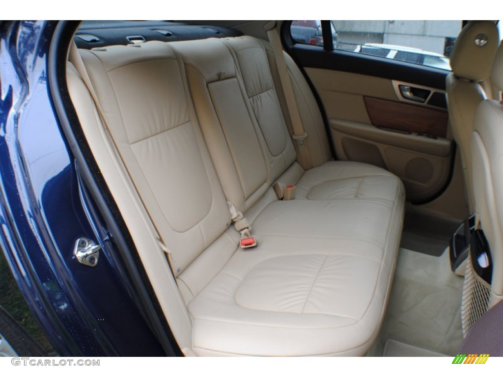 Barley Interior 2010 Jaguar XF Sport Sedan Photo #72741554