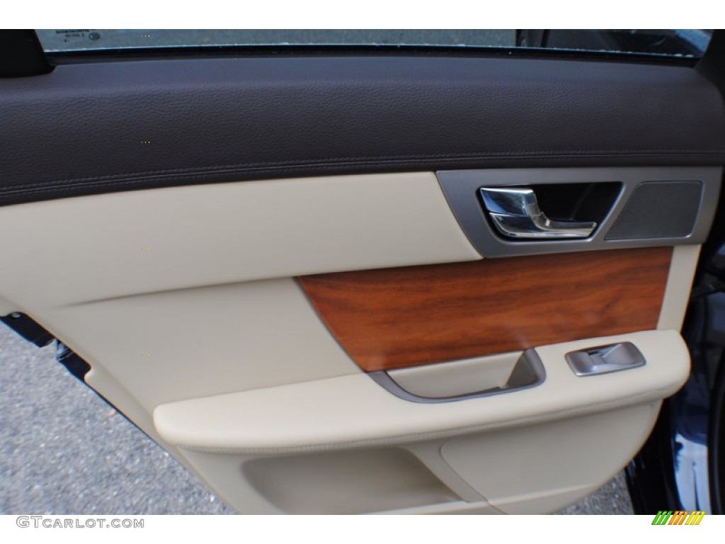 2010 Jaguar XF Sport Sedan Barley Door Panel Photo #72741597