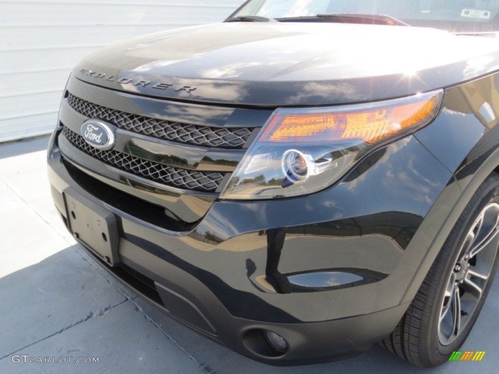 2013 Explorer Sport 4WD - Tuxedo Black Metallic / Charcoal Black photo #9