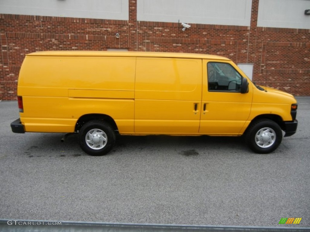 2009 E Series Van E250 Super Duty Cargo - School Bus Yellow / Medium Flint photo #34