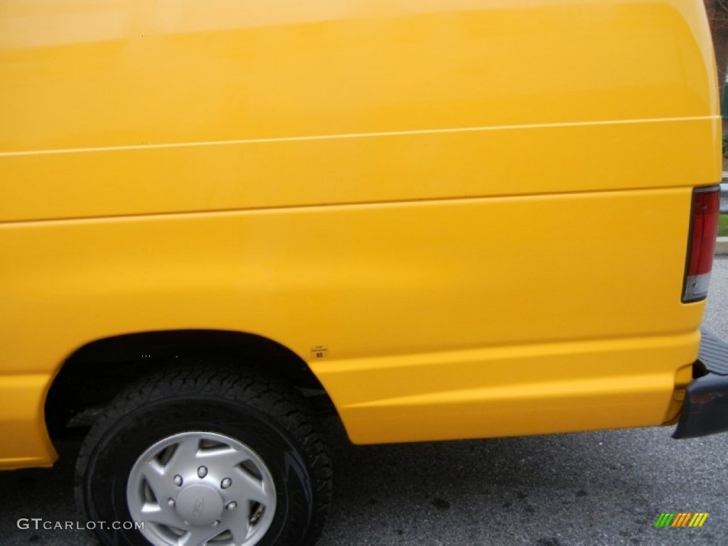 2009 E Series Van E250 Super Duty Cargo - School Bus Yellow / Medium Flint photo #48