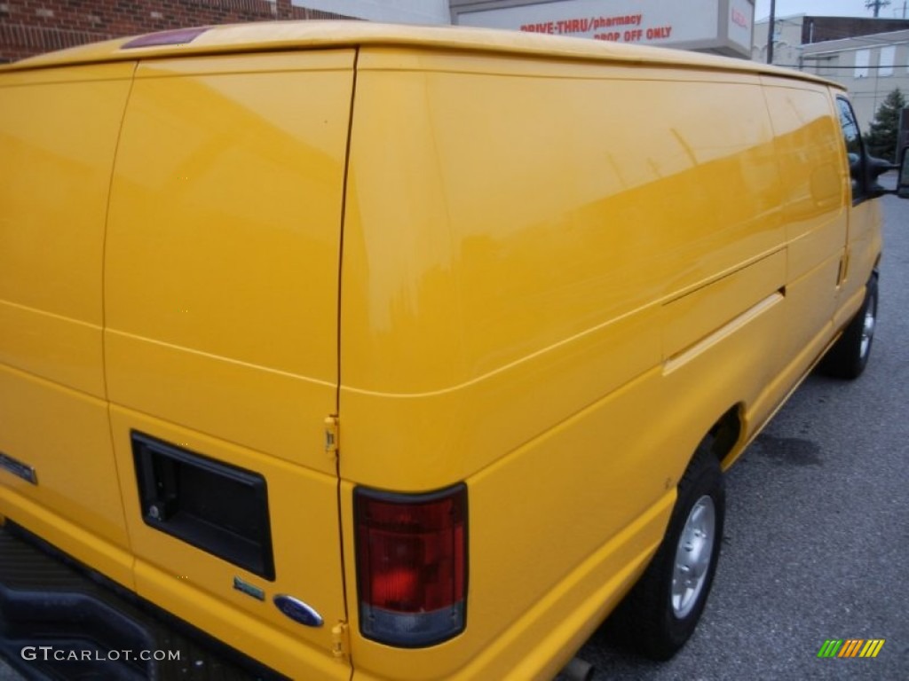 2009 E Series Van E250 Super Duty Cargo - School Bus Yellow / Medium Flint photo #54
