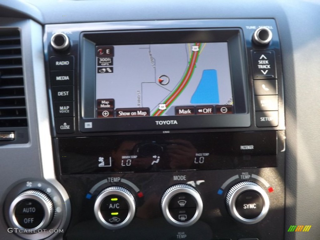 2013 Toyota Sequoia Platinum Navigation Photos