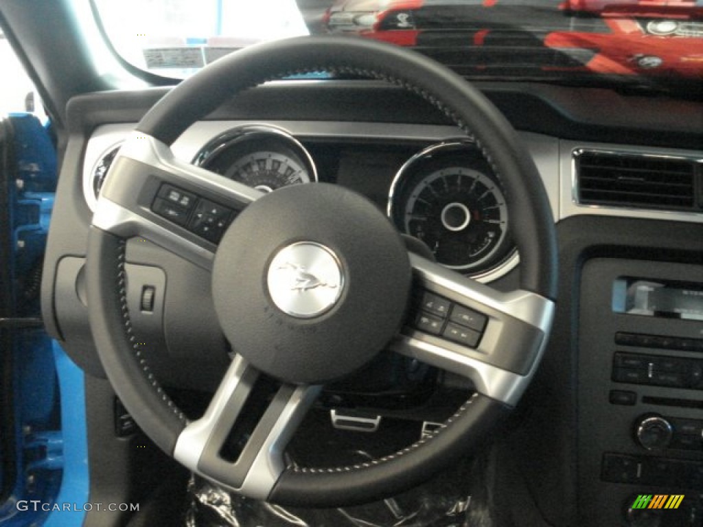 2013 Mustang V6 Premium Coupe - Grabber Blue / Charcoal Black photo #15