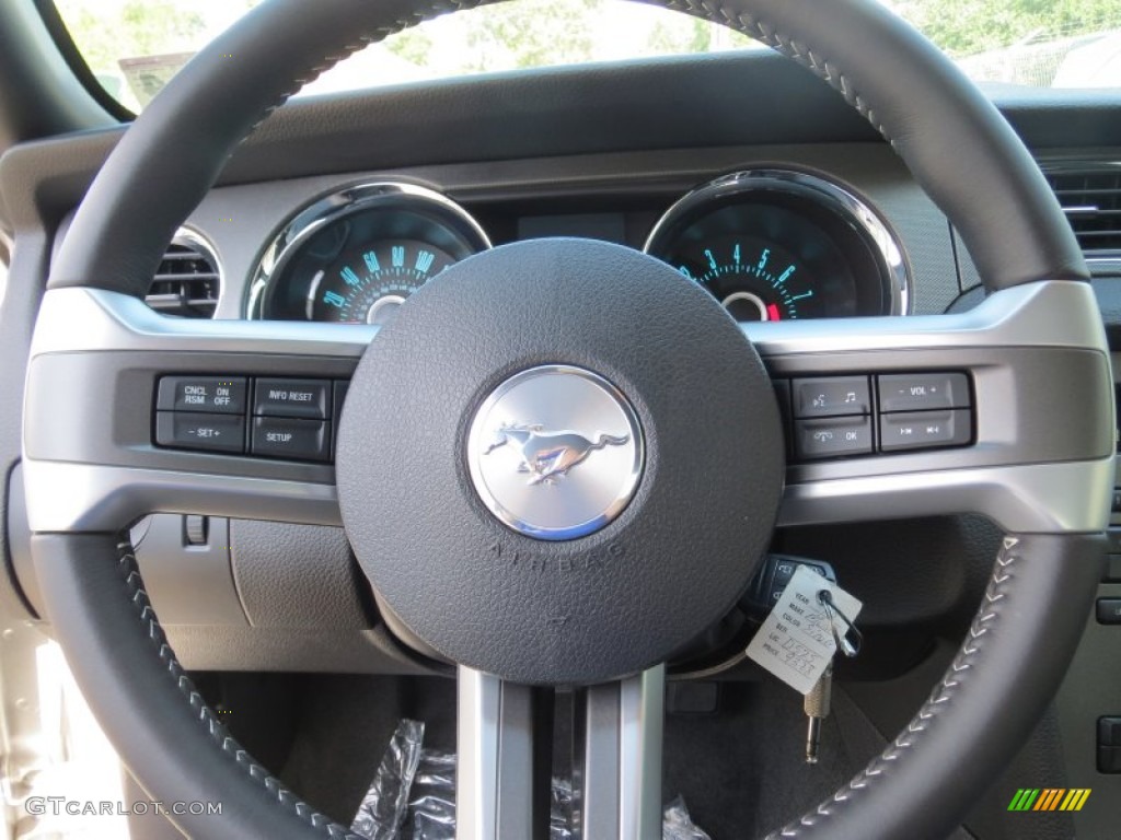 2013 Mustang V6 Coupe - Ingot Silver Metallic / Charcoal Black photo #25