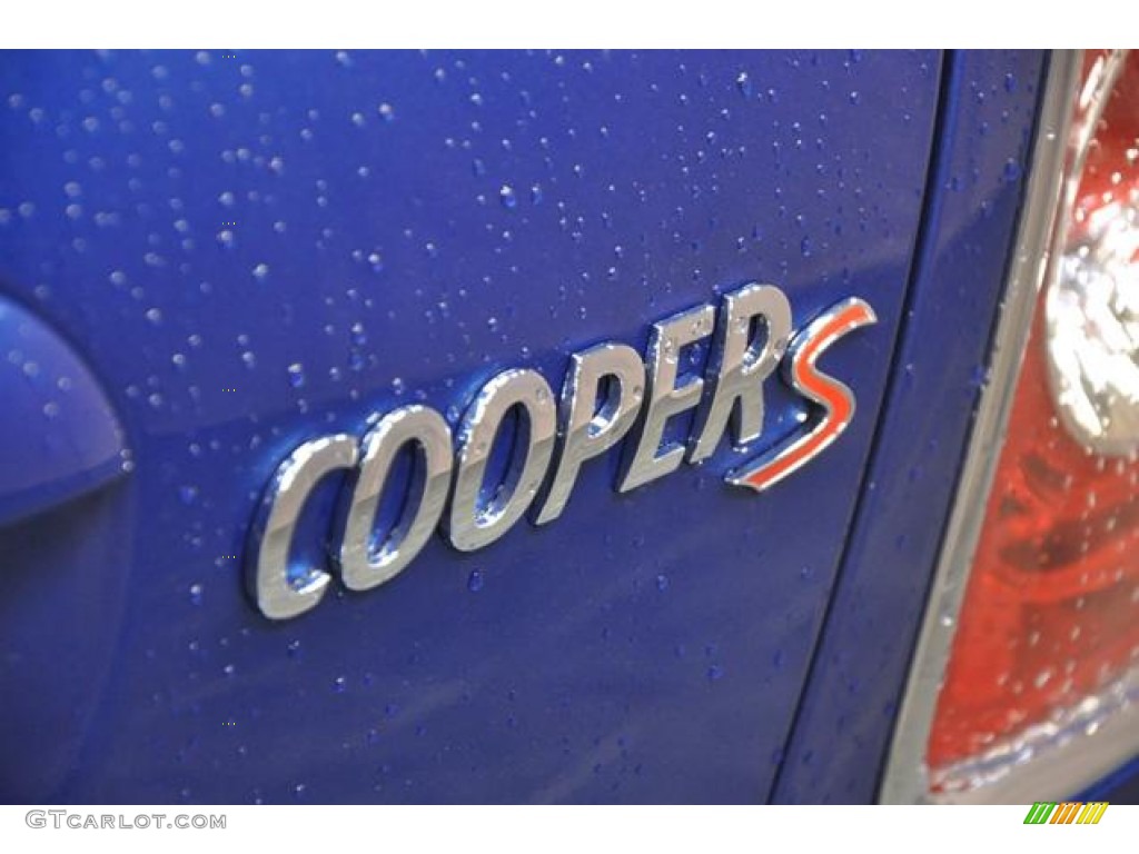 2013 Cooper S Hardtop - Lightning Blue Metallic / Carbon Black photo #17