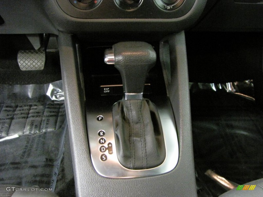 2009 Volkswagen Rabbit 2 Door Transmission Photos