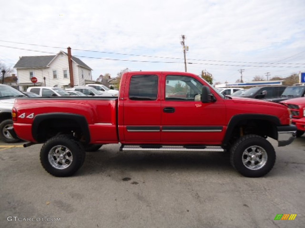 2004 Silverado 1500 LT Extended Cab 4x4 - Victory Red / Dark Charcoal photo #6