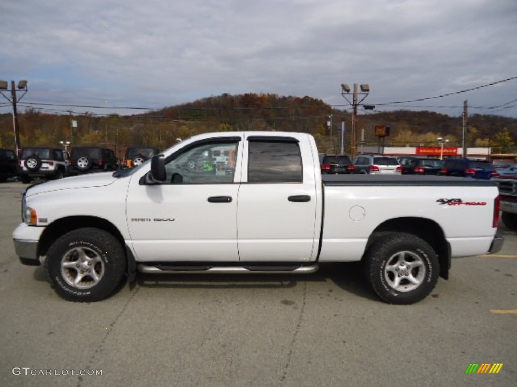 2005 Ram 1500 SLT Quad Cab 4x4 - Bright White / Dark Slate Gray photo #2