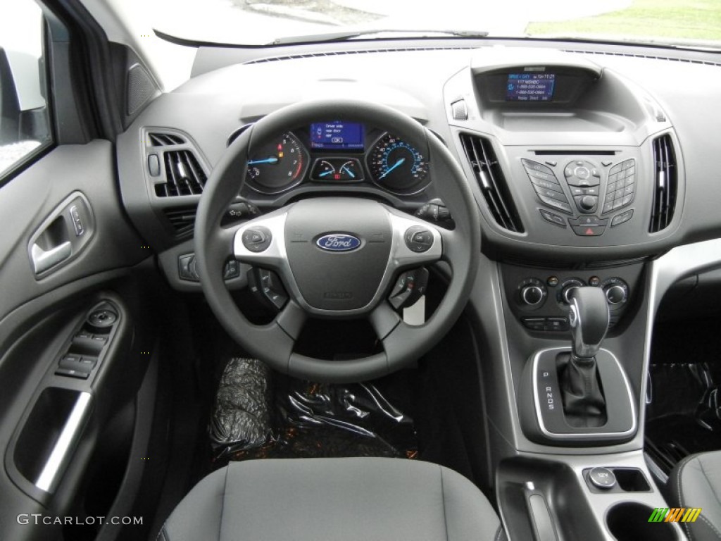 2013 Escape SE 1.6L EcoBoost - Oxford White / Charcoal Black photo #7