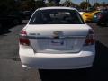 Summit White - Aveo LS Sedan Photo No. 7