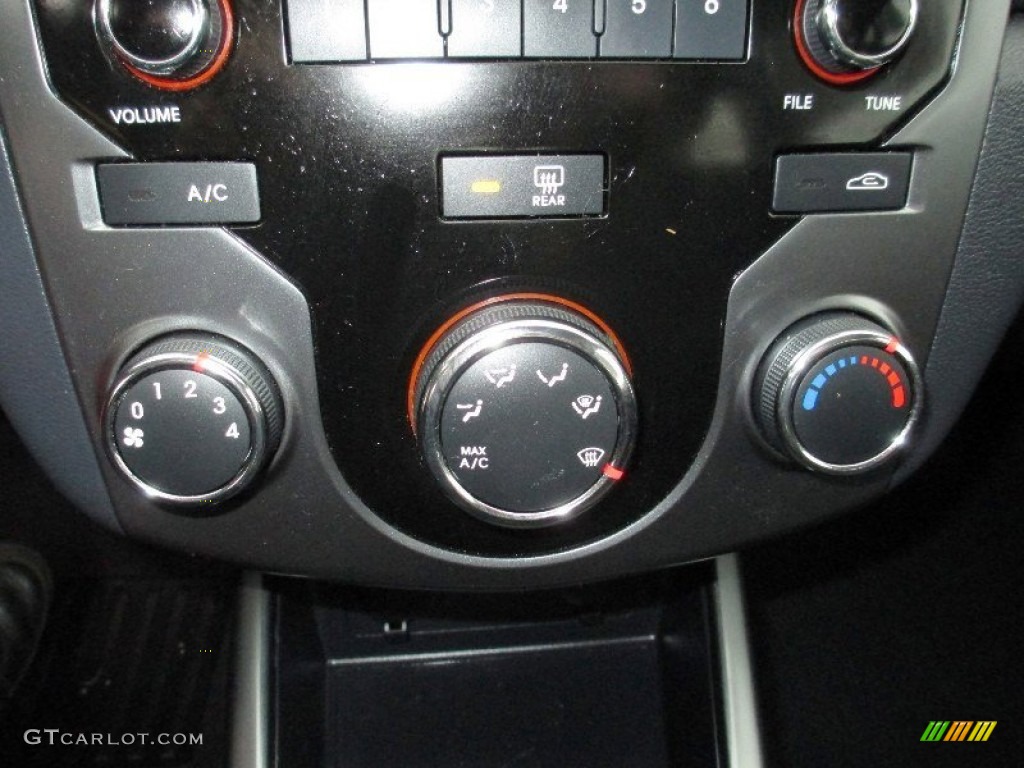2010 Forte Koup SX - Copperhead / Black Sport photo #23