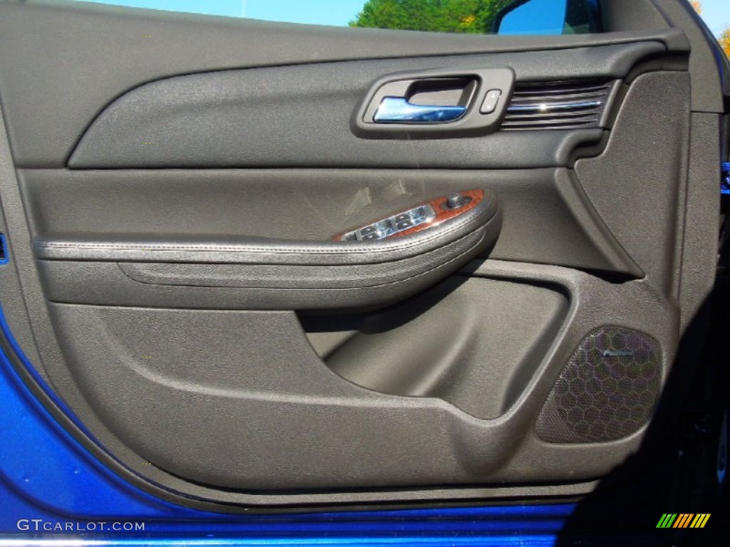 2013 Chevrolet Malibu LTZ Jet Black Door Panel Photo #72759776