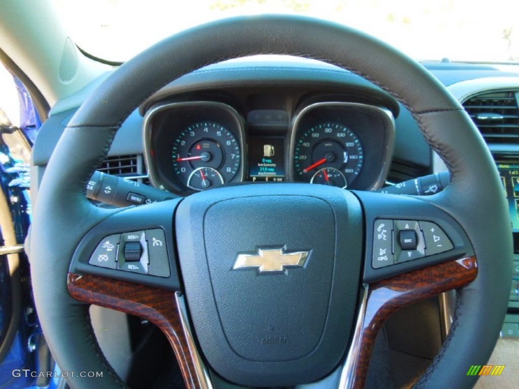 2013 Chevrolet Malibu LTZ Jet Black Steering Wheel Photo #72759910