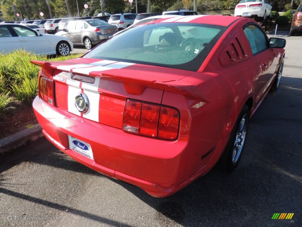 2006 Mustang Roush Stage 1 Coupe - Torch Red / Red/Dark Charcoal photo #10