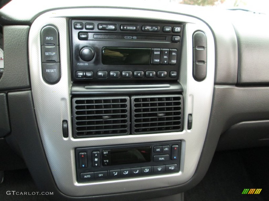 2005 Mercury Mountaineer V6 AWD Controls Photos
