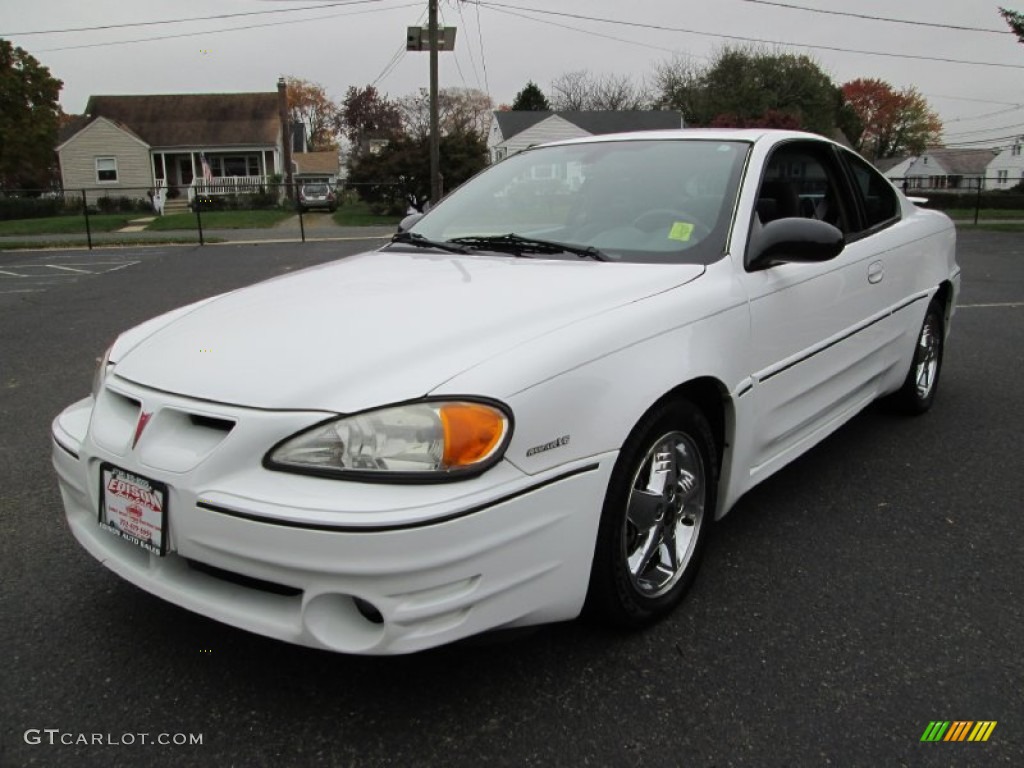 2002 Grand Am GT Coupe - Arctic White / Dark Pewter photo #2