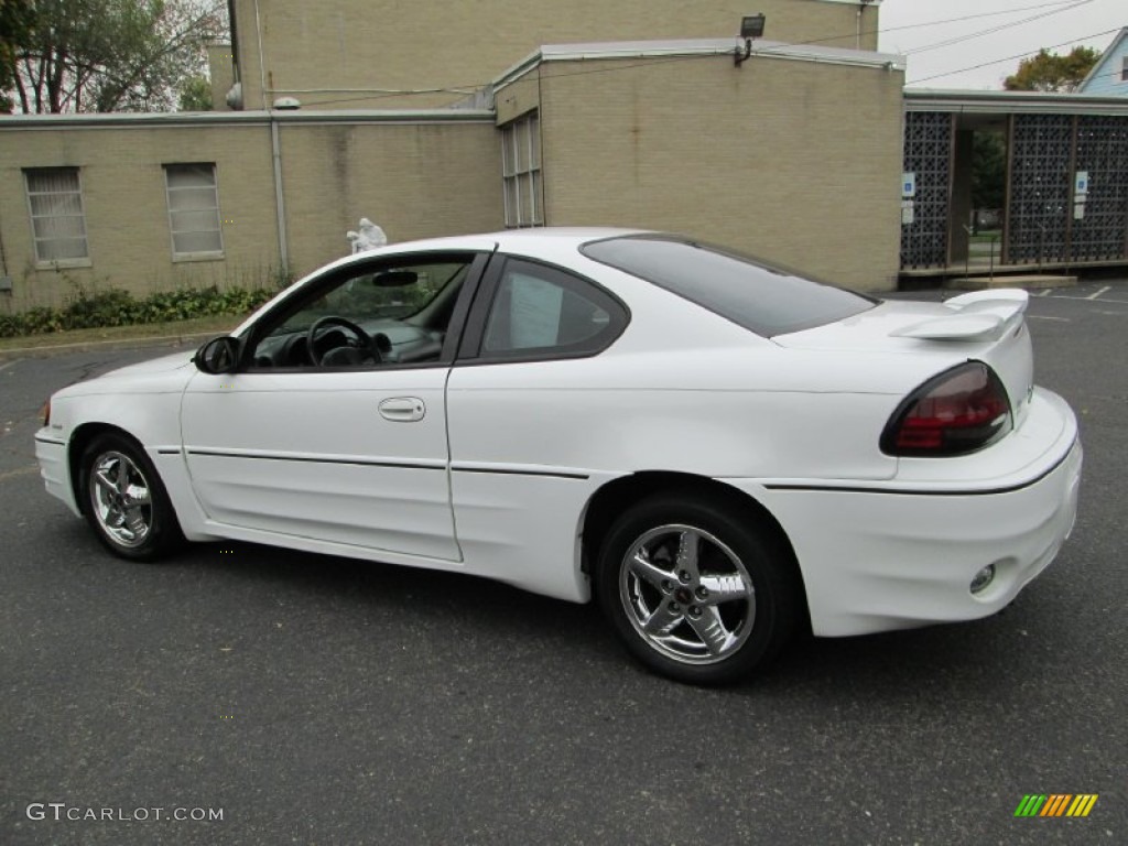 2002 Grand Am GT Coupe - Arctic White / Dark Pewter photo #4