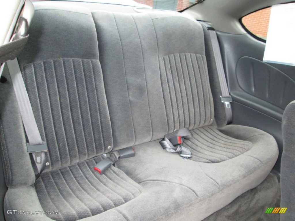 2002 Grand Am GT Coupe - Arctic White / Dark Pewter photo #18