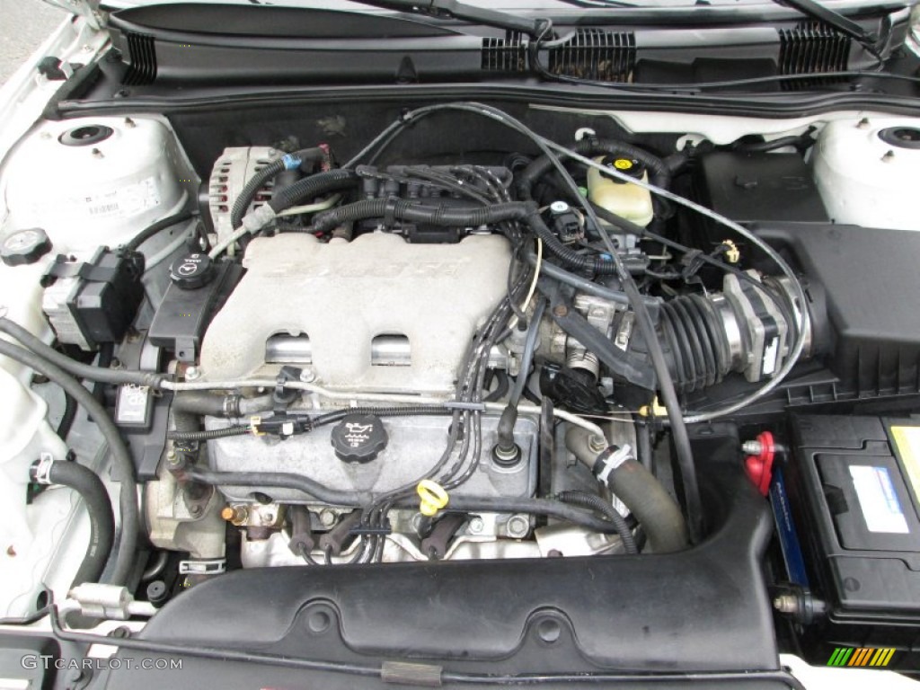 2002 Grand Am GT Coupe - Arctic White / Dark Pewter photo #27