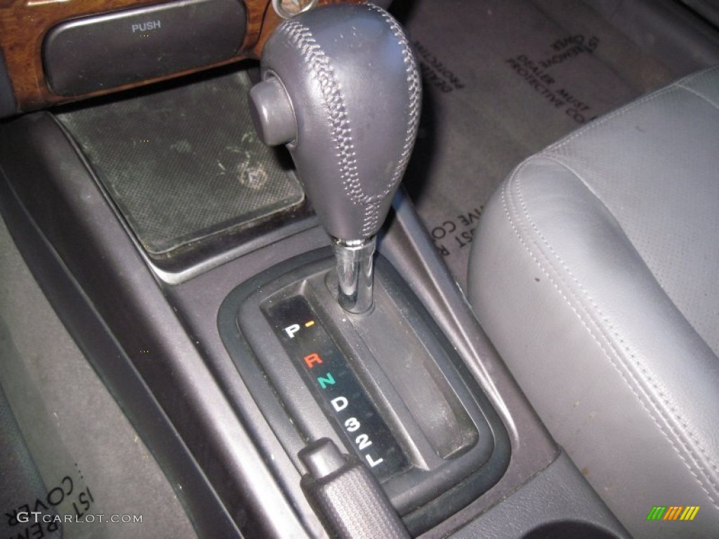 2006 Elantra Limited Sedan - Ebony Black / Gray photo #19