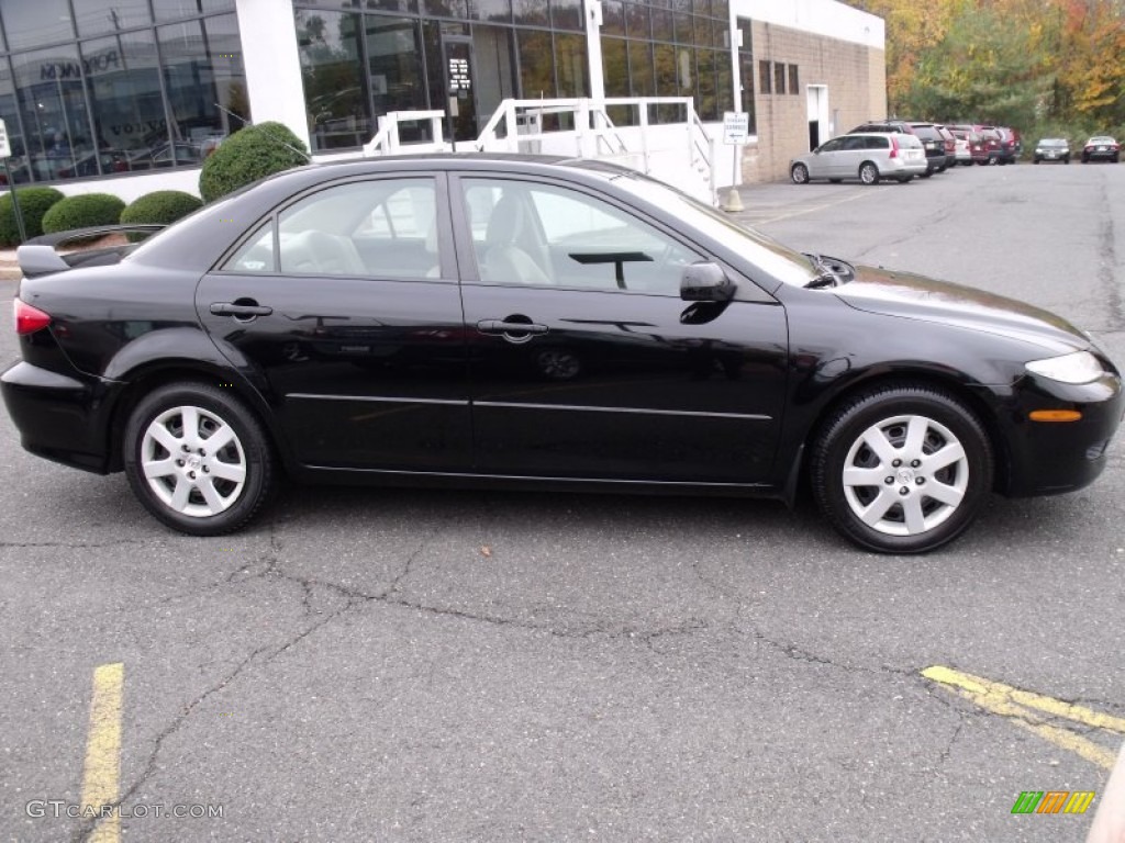 2005 MAZDA6 i Sport Sedan - Onyx Black / Beige photo #2