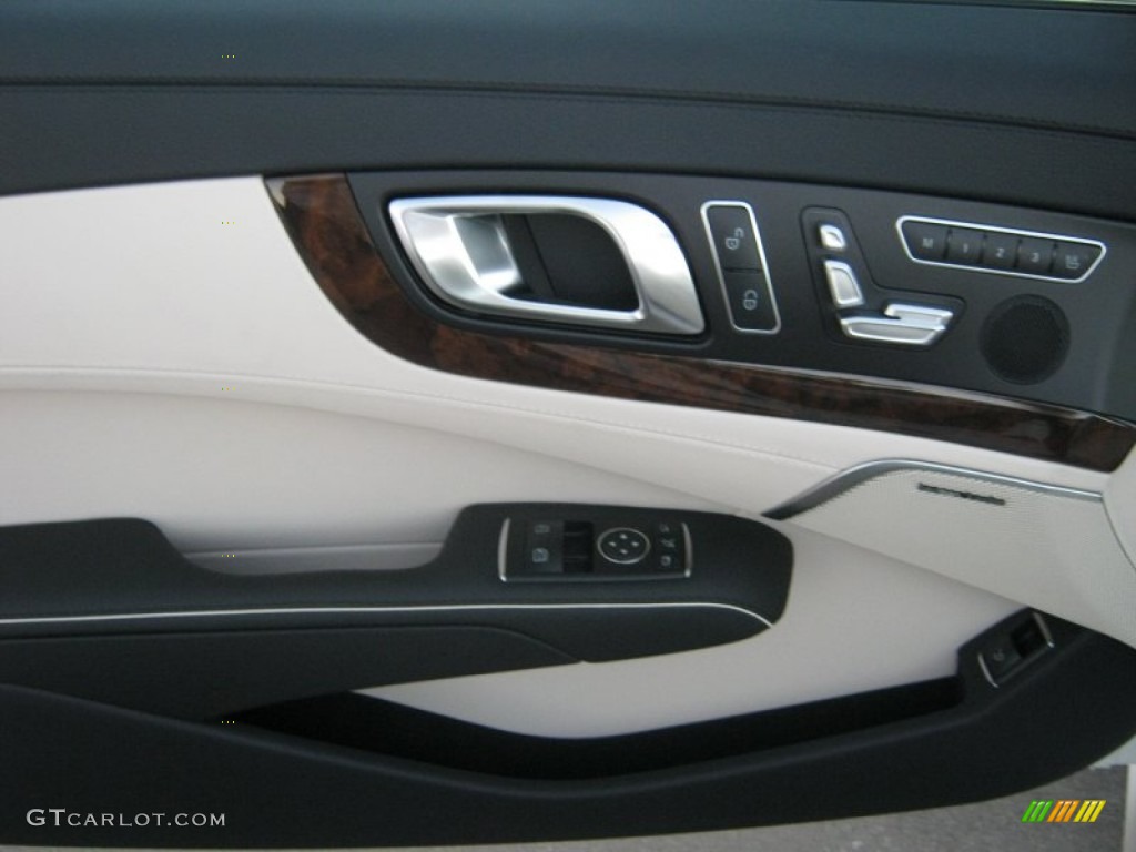 2013 Mercedes-Benz SL 550 Roadster Controls Photo #72767007