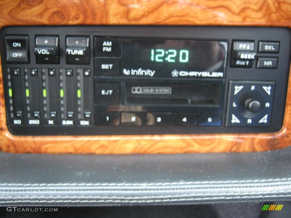 1990 Chrysler TC Convertible Audio System Photos