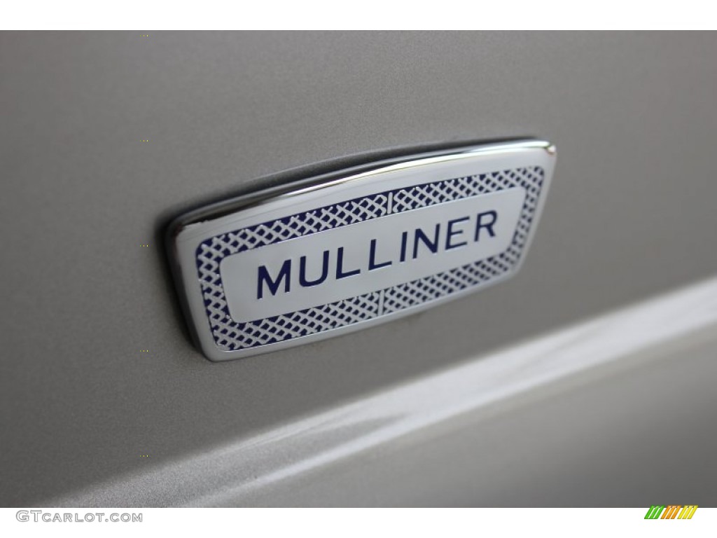 2003 Bentley Azure Mulliner Convertible Marks and Logos Photos