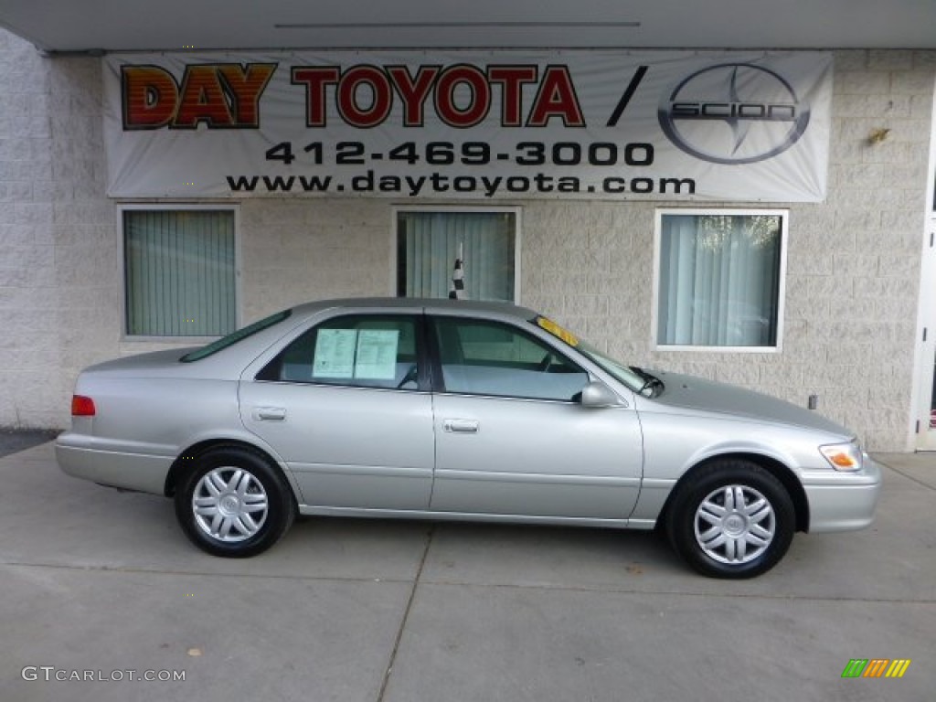 2001 Camry LE - Lunar Mist Metallic / Sage photo #1
