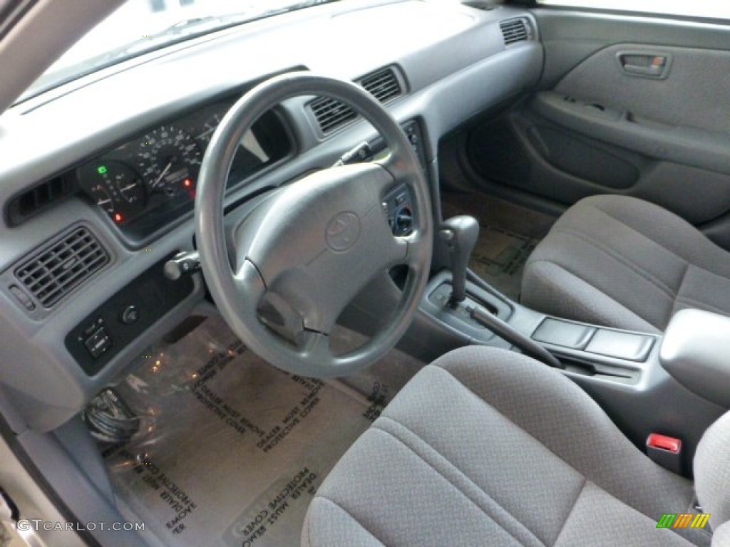 2001 Camry LE - Lunar Mist Metallic / Sage photo #14