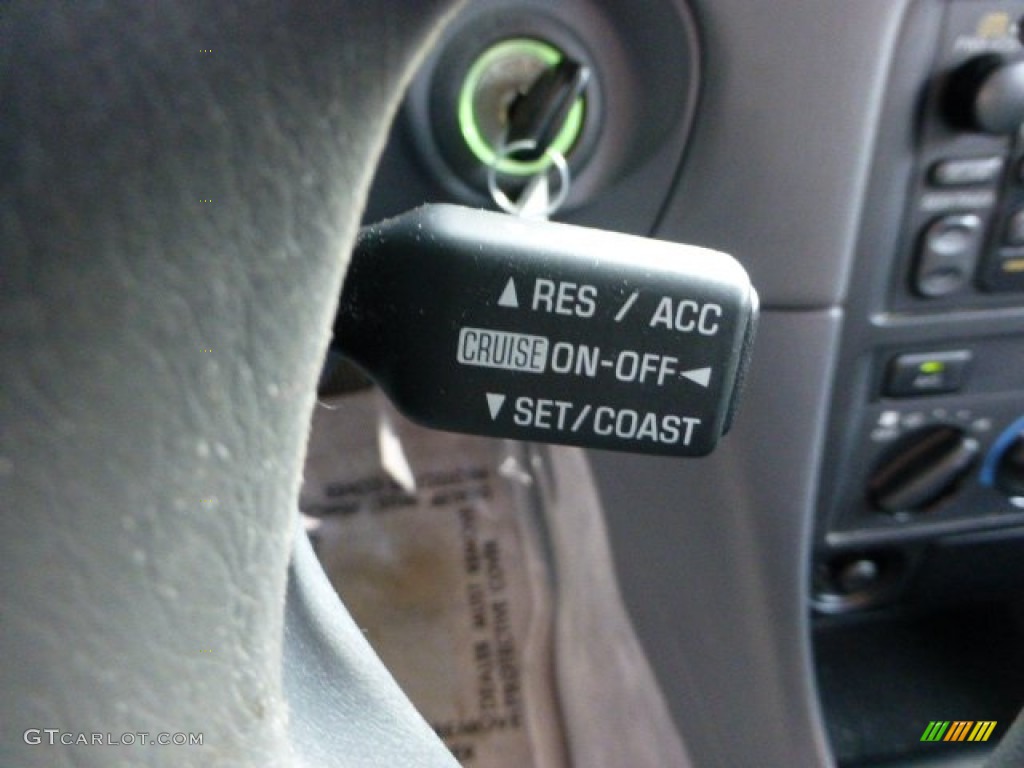 2001 Camry LE - Lunar Mist Metallic / Sage photo #16