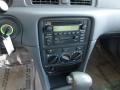 2001 Lunar Mist Metallic Toyota Camry LE  photo #18