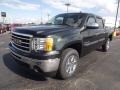 Front 3/4 View of 2013 Sierra 1500 SLE Crew Cab 4x4