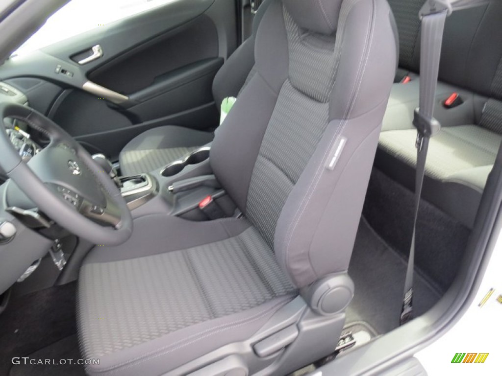Black Cloth Interior 2013 Hyundai Genesis Coupe 2.0T Photo #72776179