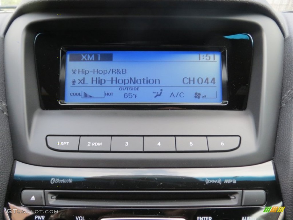 2013 Hyundai Genesis Coupe 2.0T Audio System Photos