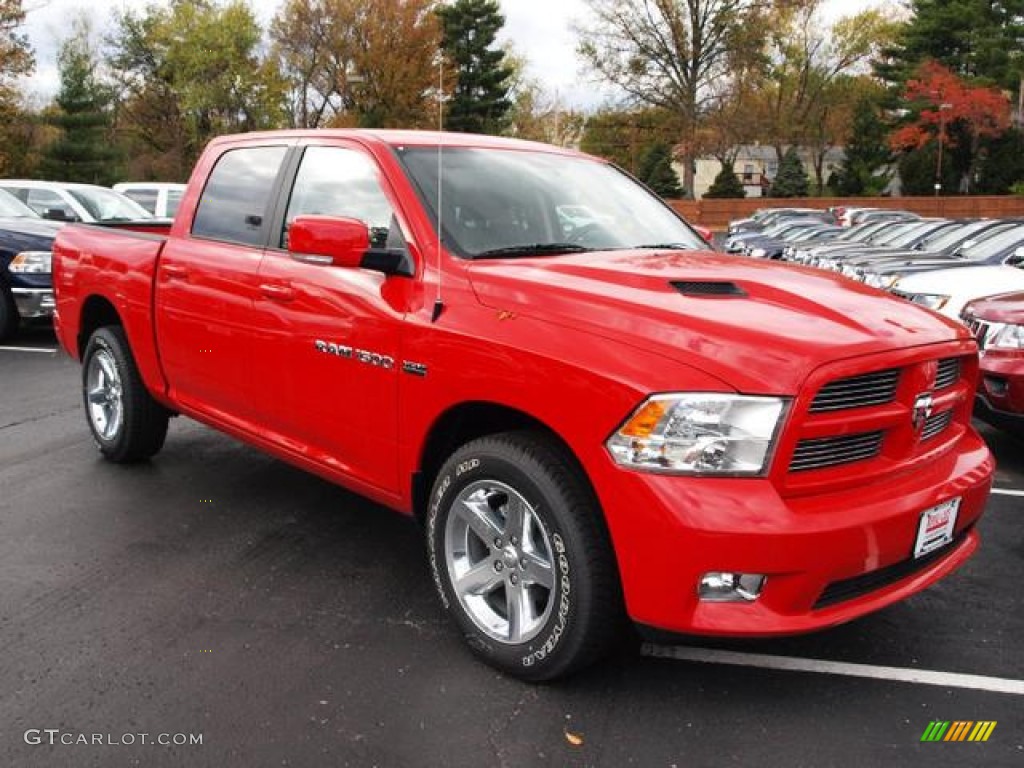 2012 Ram 1500 Sport Crew Cab 4x4 - Flame Red / Dark Slate Gray photo #2