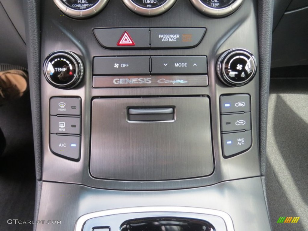 2013 Hyundai Genesis Coupe 2.0T Controls Photo #72776352