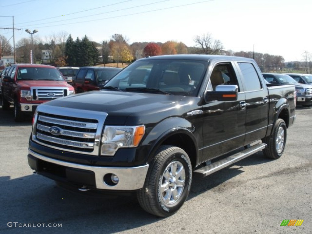 Tuxedo Black Metallic 2013 Ford F150 Lariat SuperCrew 4x4 Exterior Photo #72776548