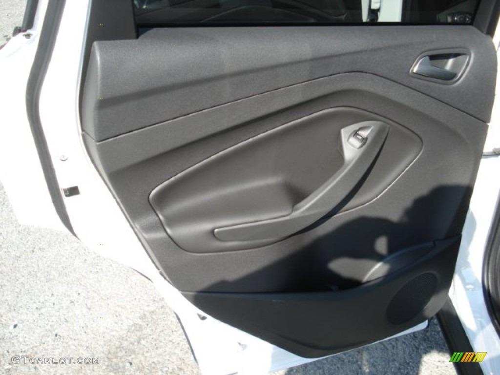 2013 Escape SE 2.0L EcoBoost 4WD - White Platinum Metallic Tri-Coat / Charcoal Black photo #14