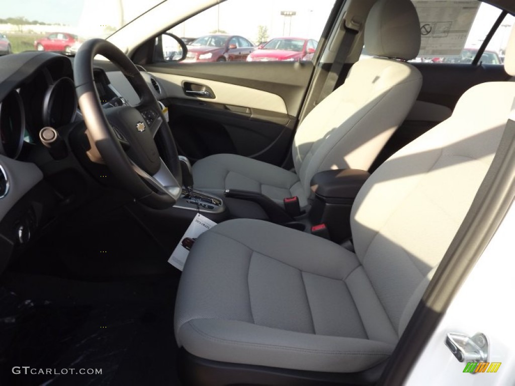2013 Cruze ECO - Summit White / Jet Black/Medium Titanium photo #11