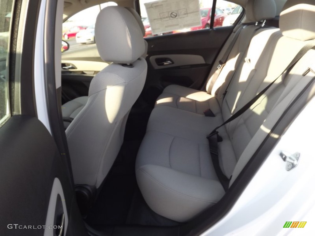 2013 Cruze ECO - Summit White / Jet Black/Medium Titanium photo #14