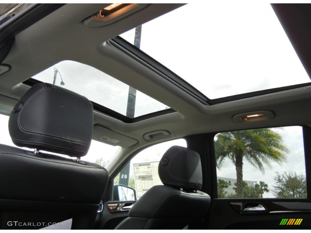 2013 Mercedes-Benz ML 550 4Matic Sunroof Photo #72783160
