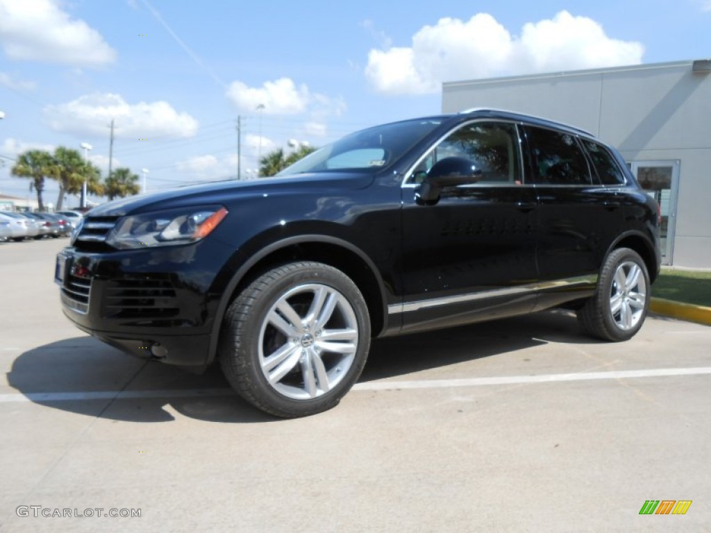 2013 Touareg VR6 FSI Executive 4XMotion - Black / Black Anthracite photo #3