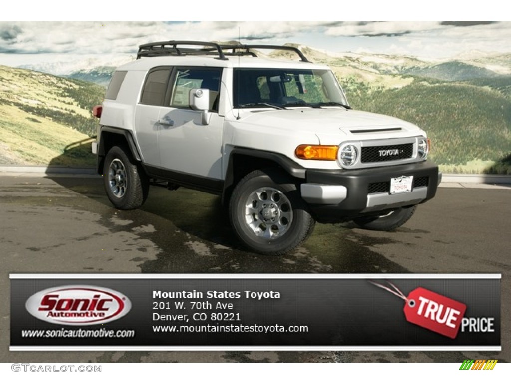 2013 FJ Cruiser 4WD - Iceberg White / Dark Charcoal photo #1