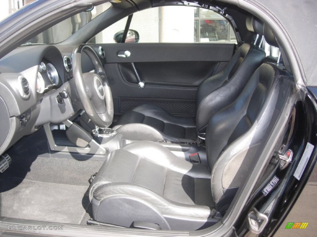 Ebony Black Interior 2005 Audi TT 1.8T Roadster Photo #72787265