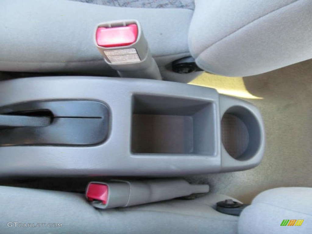 1999 Escort SE Sedan - Silver Frost Metallic / Medium Graphite photo #17