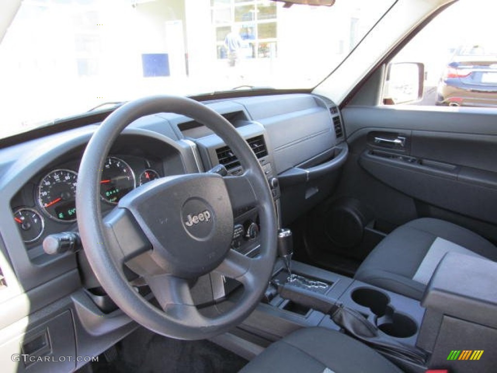 2009 Liberty Sport 4x4 - Sunburst Orange Pearl / Dark Slate Gray photo #12