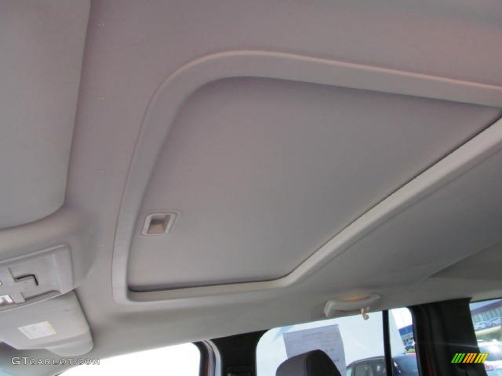 2009 Liberty Sport 4x4 - Sunburst Orange Pearl / Dark Slate Gray photo #20