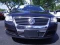 Deep Black - Passat Turbo Sedan Photo No. 4